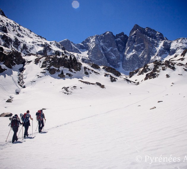 Raquettes à neige au refuge des Oulettes de Gaube