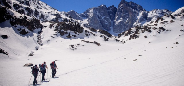 Raquettes à neige au refuge des Oulettes de Gaube