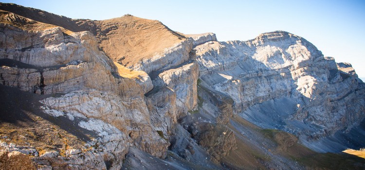 Escuzana depuis le col de Boucharo