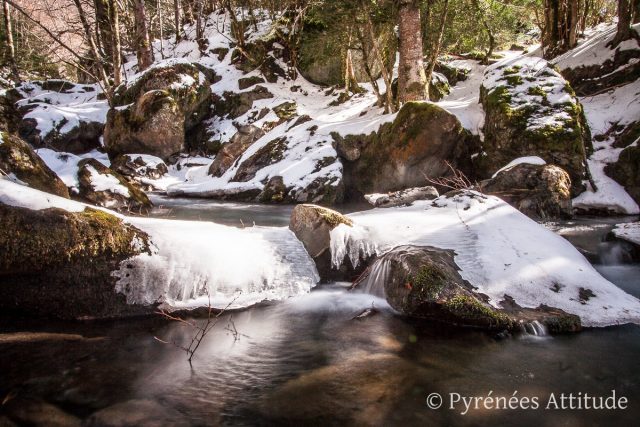 Randonnée vers le cirque de Lis en hiver