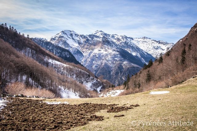 Randonnée vers le cirque de Lis en hiver